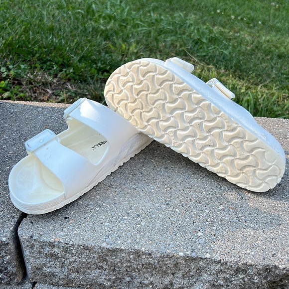 Women’s Birkenstocks Sz 7.5 - Picture 4 of 5